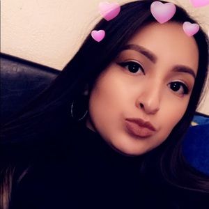 Meet your Posher, Samantha